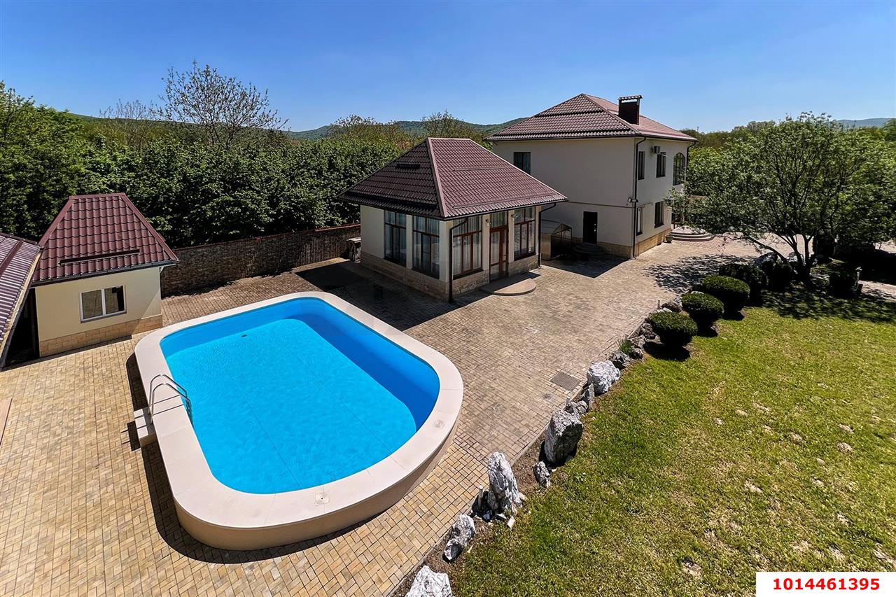 Фото №75: Дом 200 м² + 20 сот. - Ставропольская, ул. 50-летия ВЛКСМ, 66