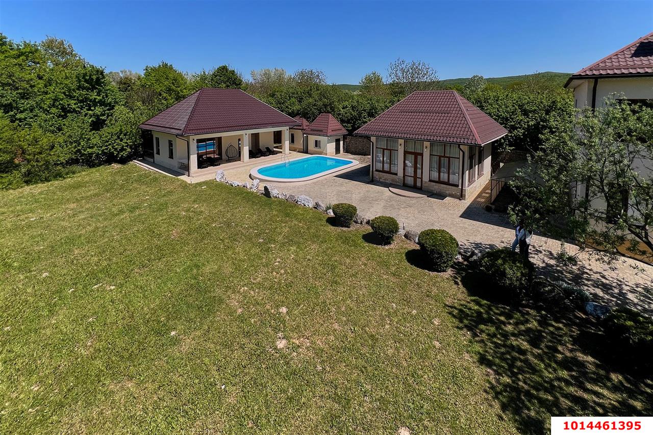 Фото №72: Дом 200 м² + 20 сот. - Ставропольская, ул. 50-летия ВЛКСМ, 66