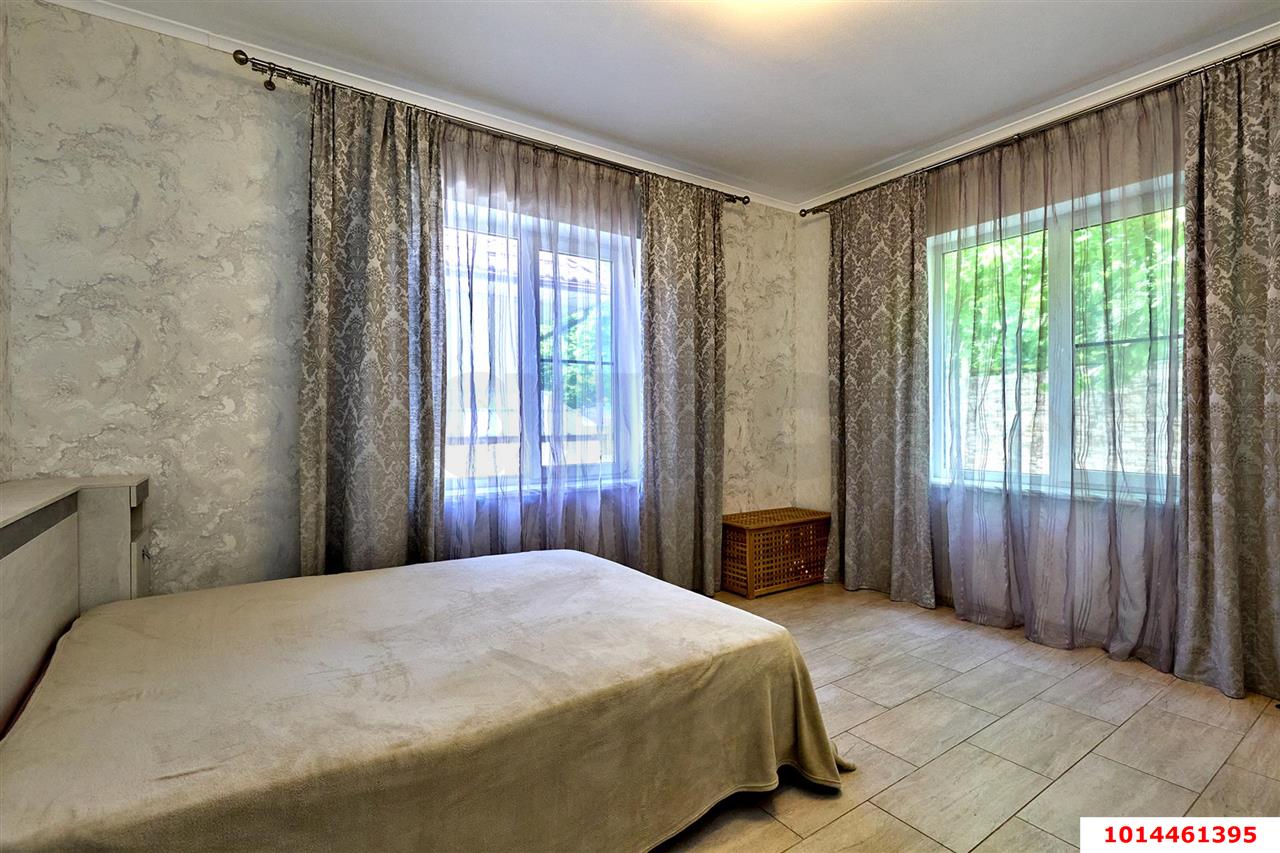 Фото №45: Дом 200 м² + 20 сот. - Ставропольская, ул. 50-летия ВЛКСМ, 66