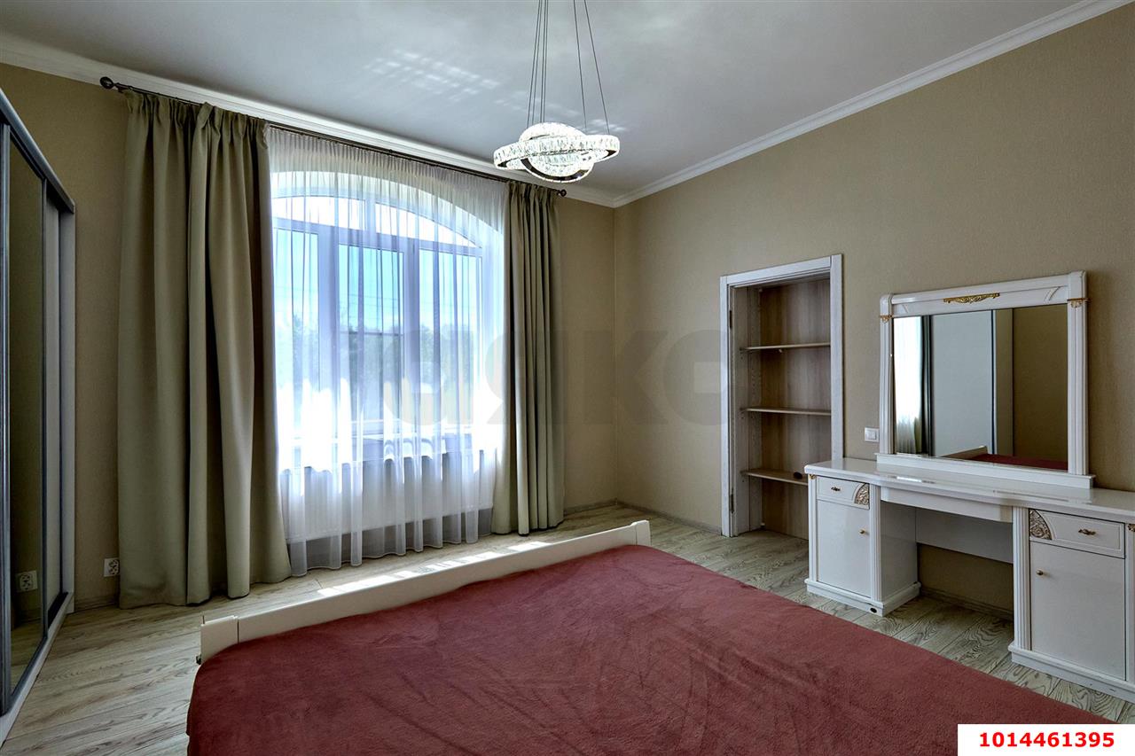 Фото №26: Дом 200 м² + 20 сот. - Ставропольская, ул. 50-летия ВЛКСМ, 66