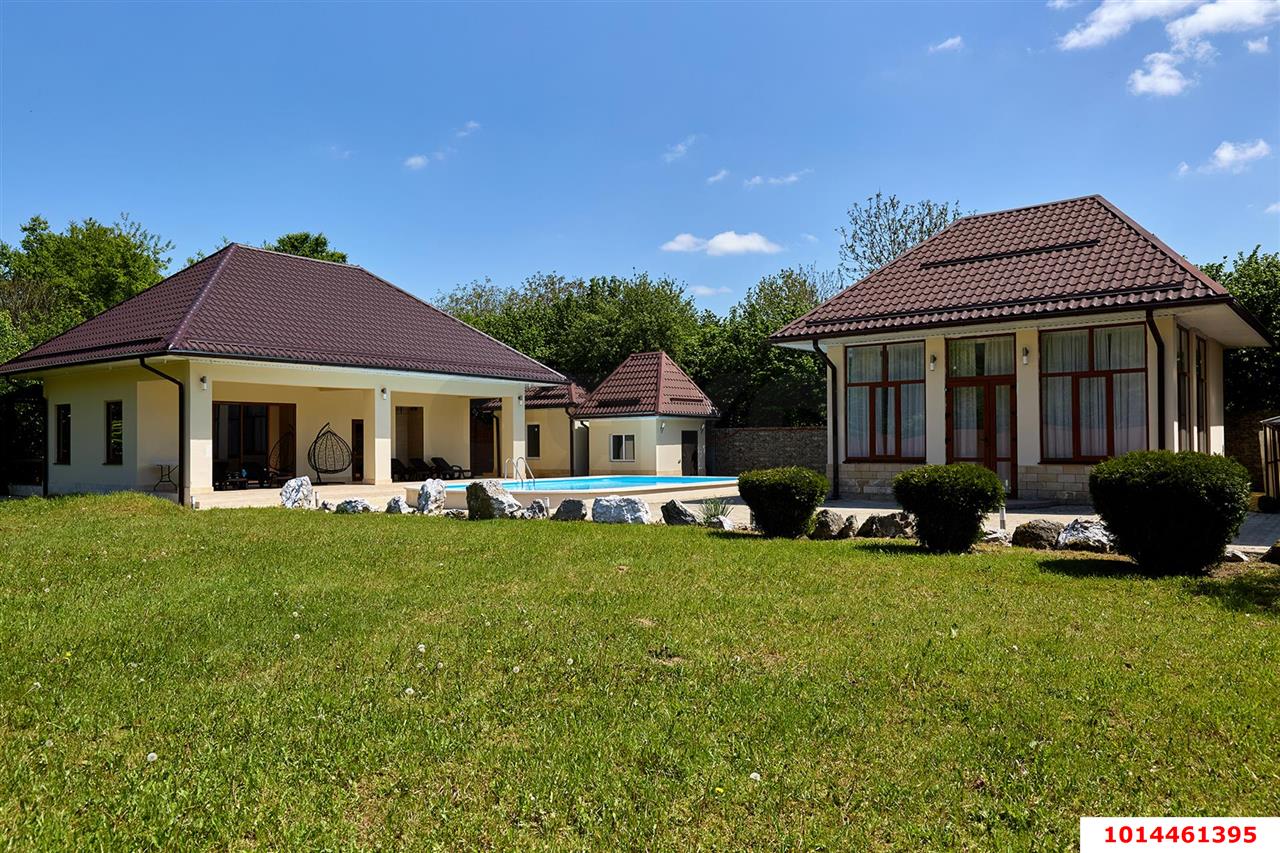 Фото №8: Дом 200 м² + 20 сот. - Ставропольская, ул. 50-летия ВЛКСМ, 66