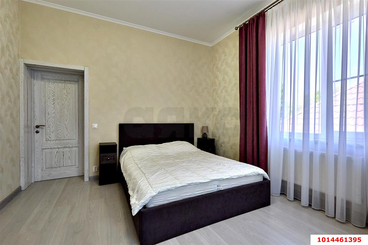 Фото №33: Дом 200 м² + 20 сот. - Ставропольская, ул. 50-летия ВЛКСМ, 66