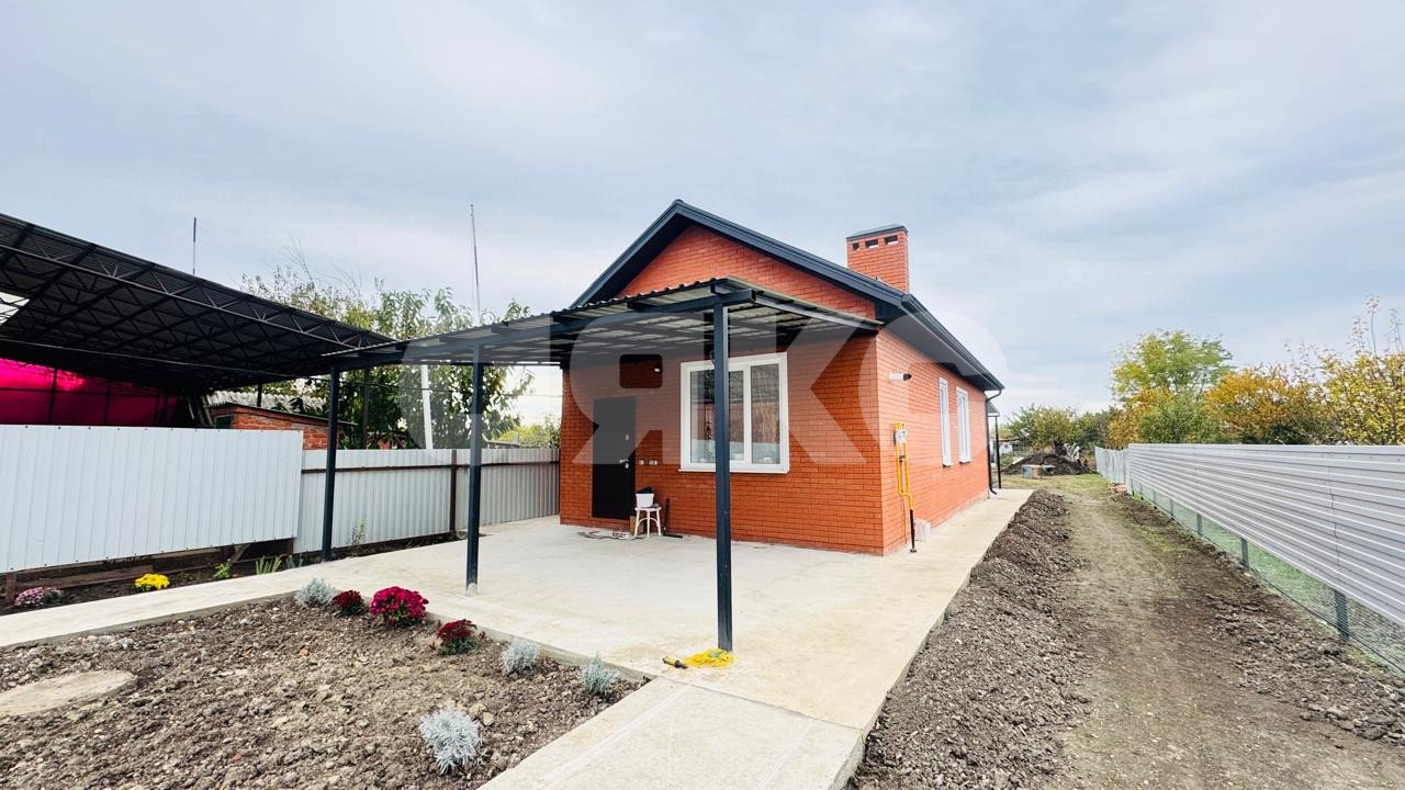 Фото №7: Дом 62 м² + 7.27 сот. - Платнировская, ул. Хлеборобская