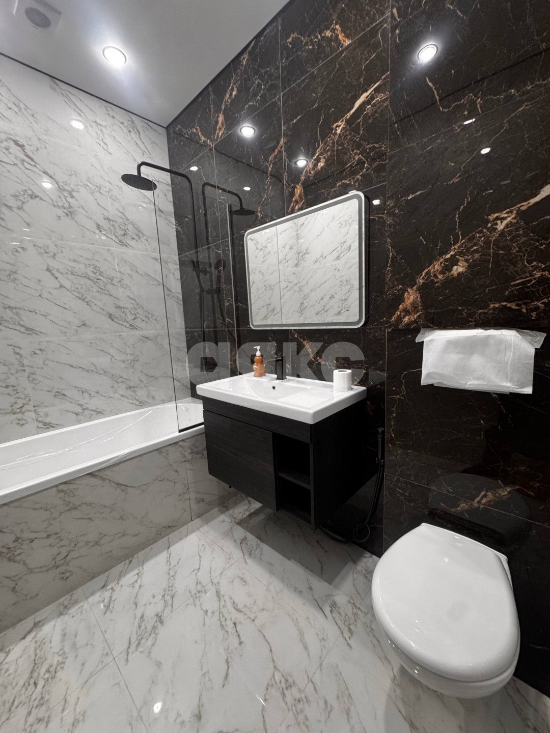 Фото №10: Апартаменты 36 м² - Москва, ЖК Хайвэй, ул. Новоостаповская, 20