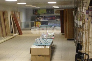 Фото №2: Коммерция 900 м² - Волгоград, р. Дзержинский, ул. Карла Либкнехта, 13