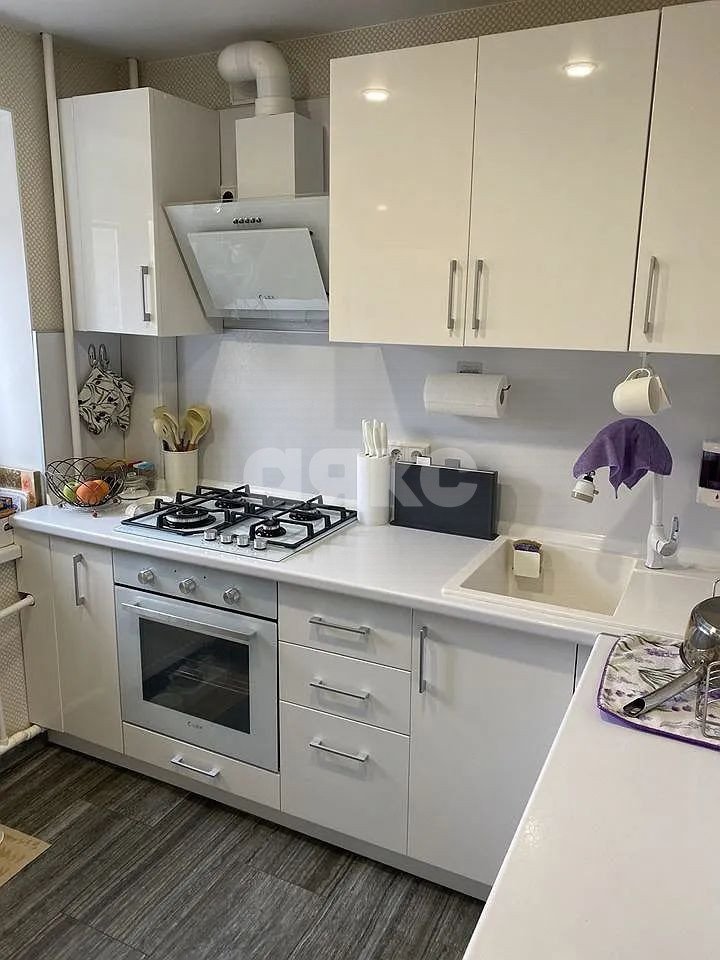 Фото №4: 2-комнатная квартира 45 м² - Ростов-на-Дону, Ворошиловский, ул. Ларина, 24