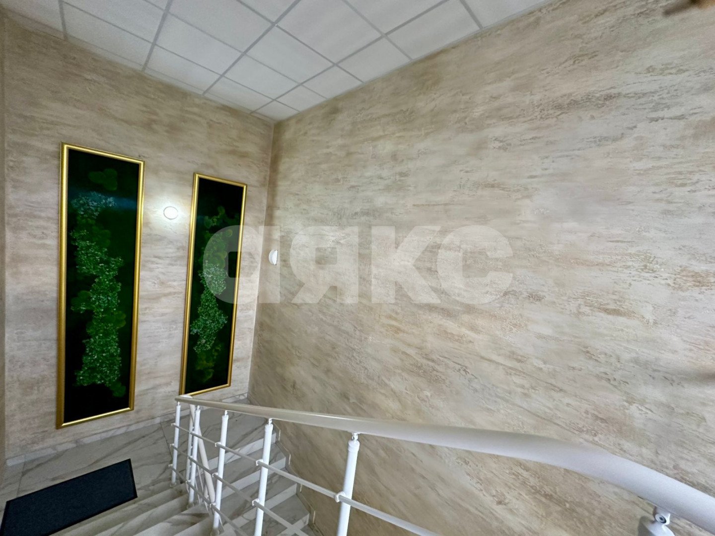 Фото №16: Коммерция 609 м² - Ростов-на-Дону, Ворошиловский, пр-кт Михаила Нагибина, 38