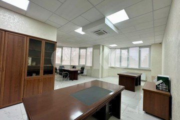 Фото №2: Коммерция 609 м² - Ростов-на-Дону, р. Ворошиловский, пр-кт Михаила Нагибина, 38