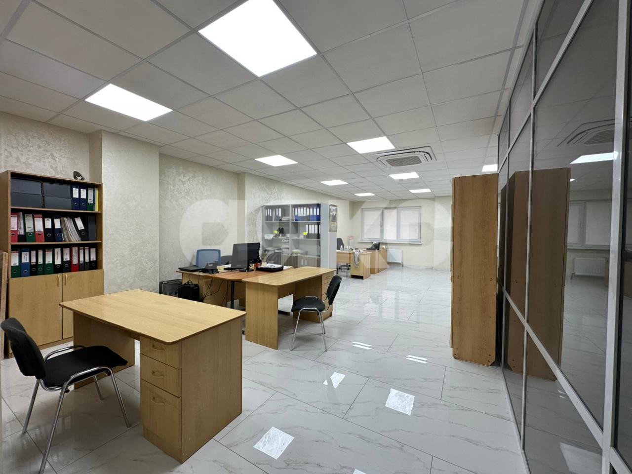 Фото №19: Коммерция 609 м² - Ростов-на-Дону, Ворошиловский, пр-кт Михаила Нагибина, 38