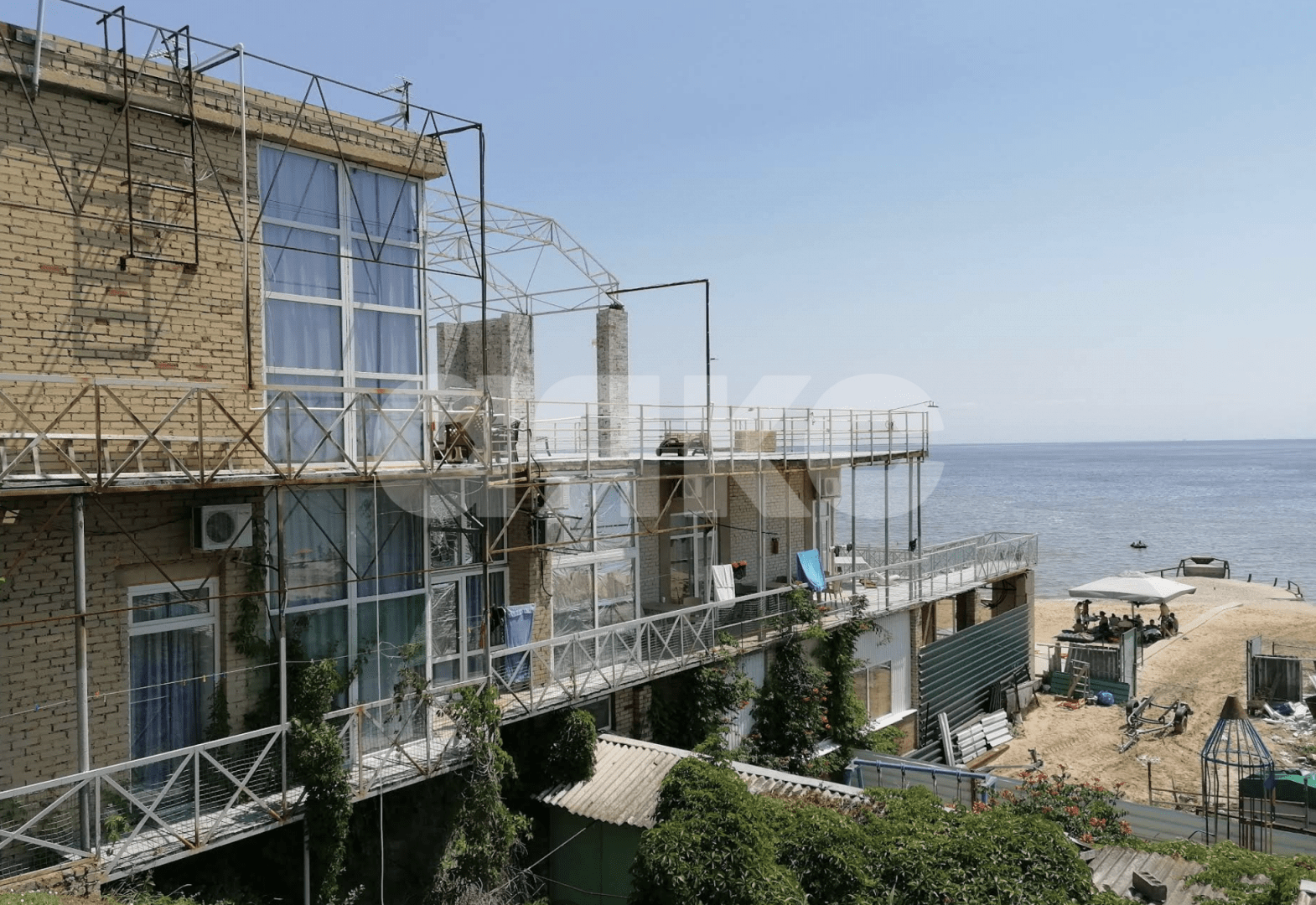 Фото №4: Коммерция 1400 м² - Рожок, пер. Школьный, 1Б