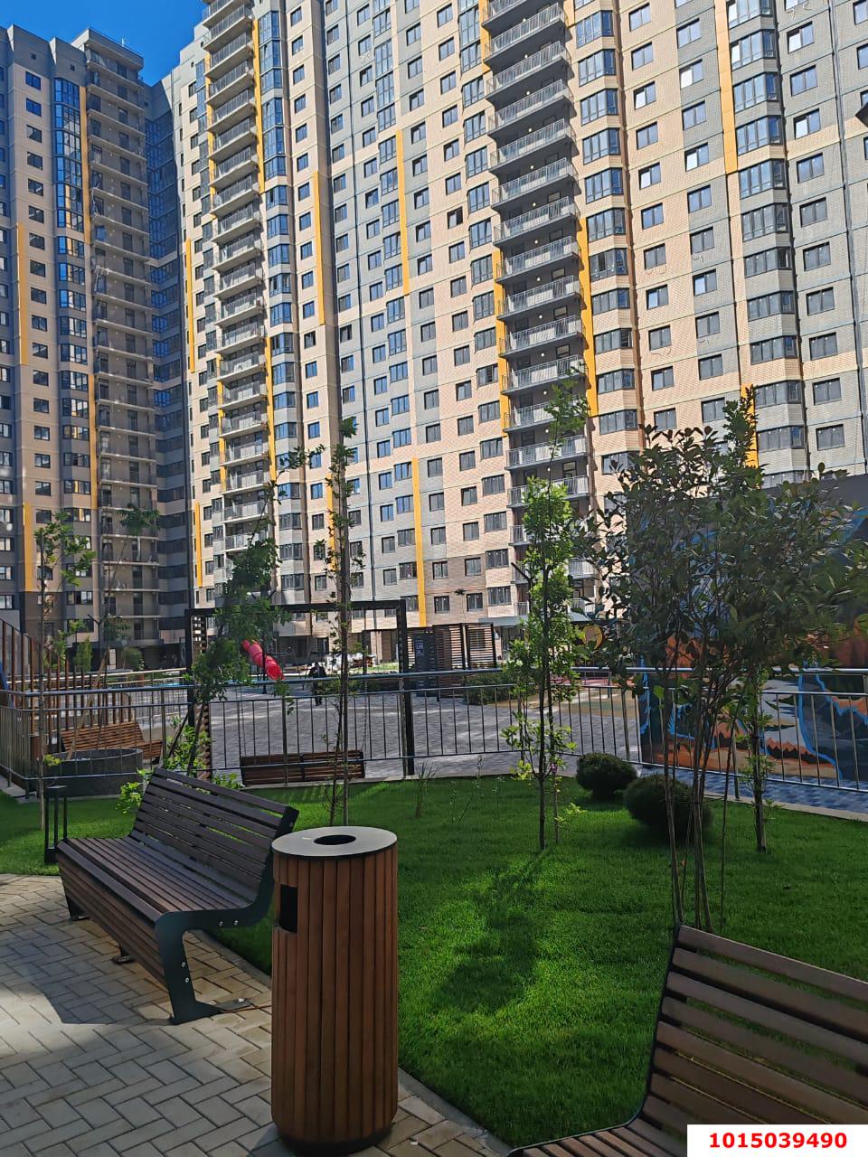 Фото №9: 1-комнатная квартира 45 м² - Краснодар, ЖК Урал, Карасунский внутригородской округ, Камвольно-суконный Комбинат, мкр. жилой комплекс Ural, ул. Уральская, 87/7