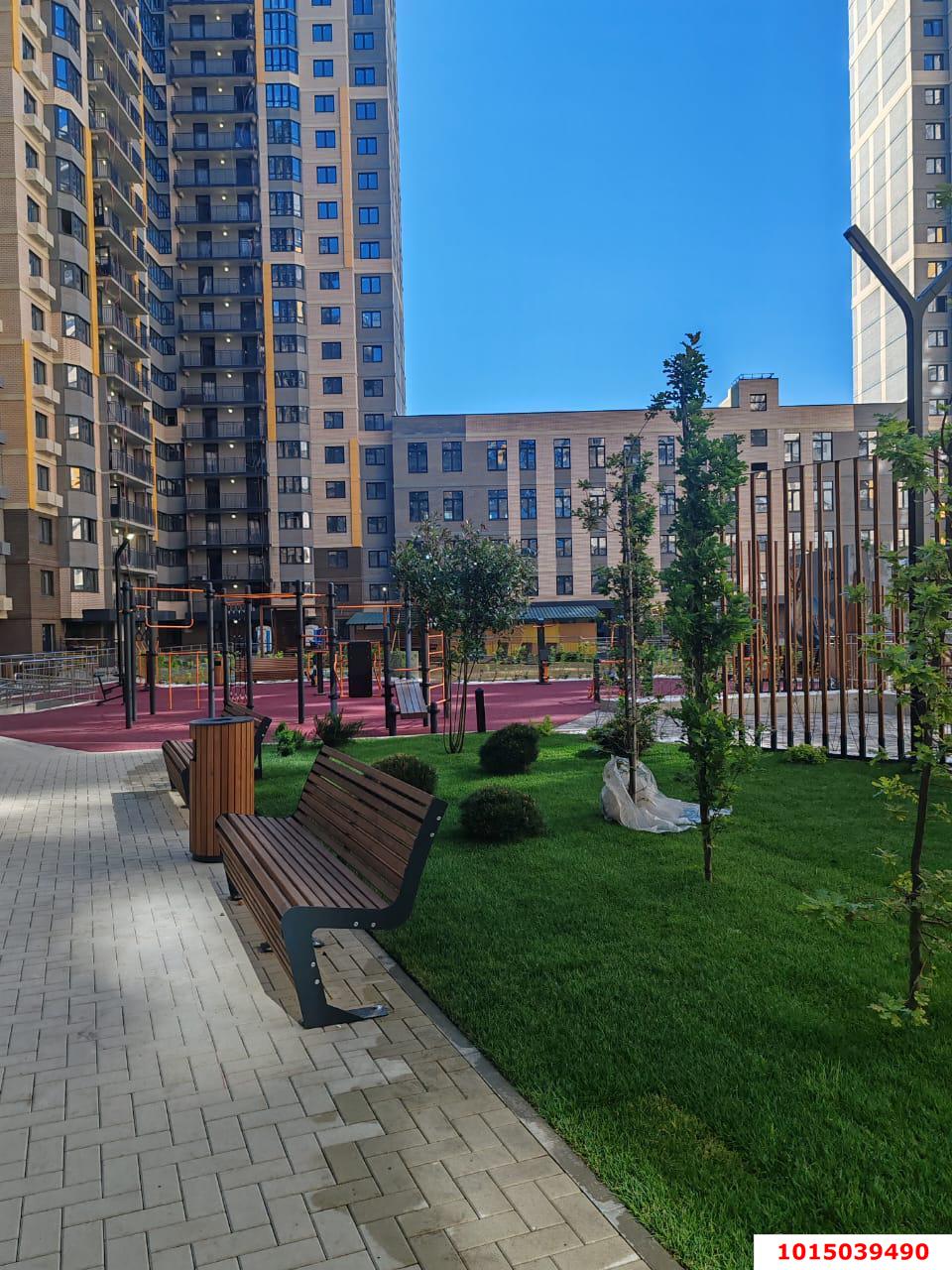 Фото №10: 1-комнатная квартира 45 м² - Краснодар, ЖК Урал, Карасунский внутригородской округ, Камвольно-суконный Комбинат, мкр. жилой комплекс Ural, ул. Уральская, 87/7