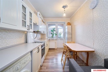 Фото №1: 1-комнатная квартира 34 м² - Краснодар, ж/м Пашковский, ул. Крупской, 11