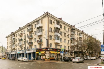 Фото №1: 1-комнатная квартира 38 м² - Краснодар, мкр. Центральный, ул. Красная, 158