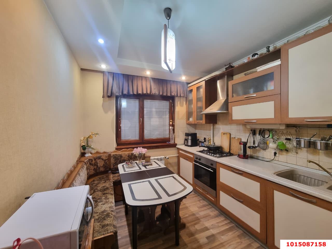 Фото №1: 2-комнатная квартира 54 м² - Краснодар, имени Маршала Жукова, ул. Александра Покрышкина, 24