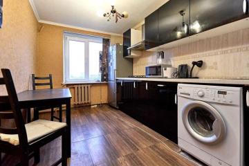 Фото №1: 2-комнатная квартира 50 м² - Краснодар, мкр. Западный внутригородской округ, ул. Аэродромная, 9