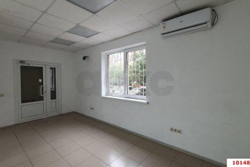 Фото №4: Торговое помещение 59 м² - Краснодар, мкр. Краевая Клиническая Больница, ул. Восточно-Кругликовская, 94