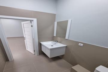 Фото №5: Коммерция 37 м² - Краснодар, мкр. Прикубанский внутригородской округ, ул. Краеведа Соловьёва, 6к7