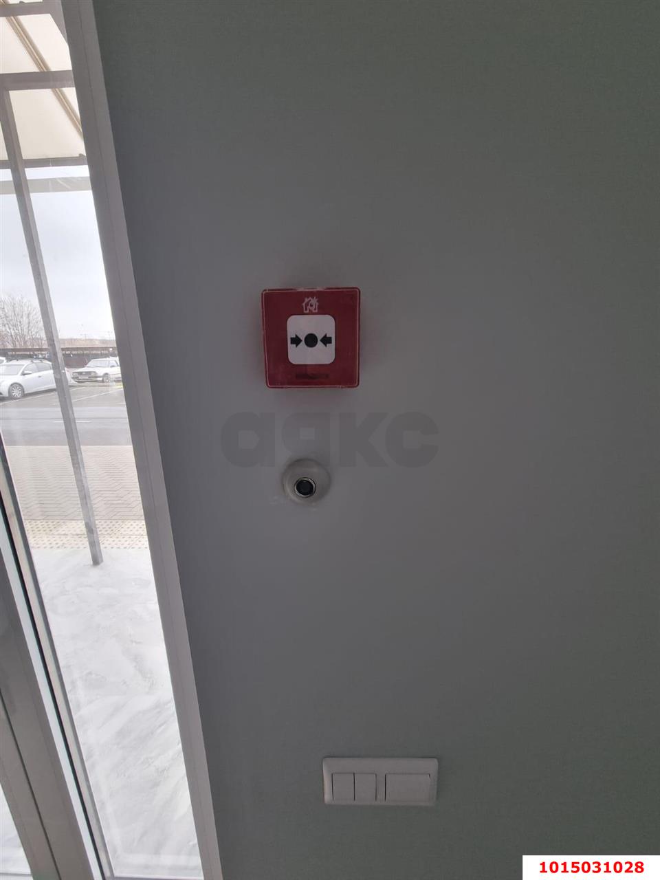 Фото №12: Коммерция 37 м² - Краснодар, жилой комплекс Краски, мкр. Прикубанский внутригородской округ, ул. Краеведа Соловьёва, 6к7