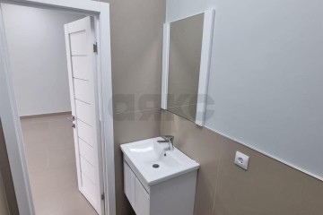 Фото №5: Торговое помещение 38 м² - Краснодар, мкр. жилой комплекс Краски, ул. Краеведа Соловьёва, 6к7