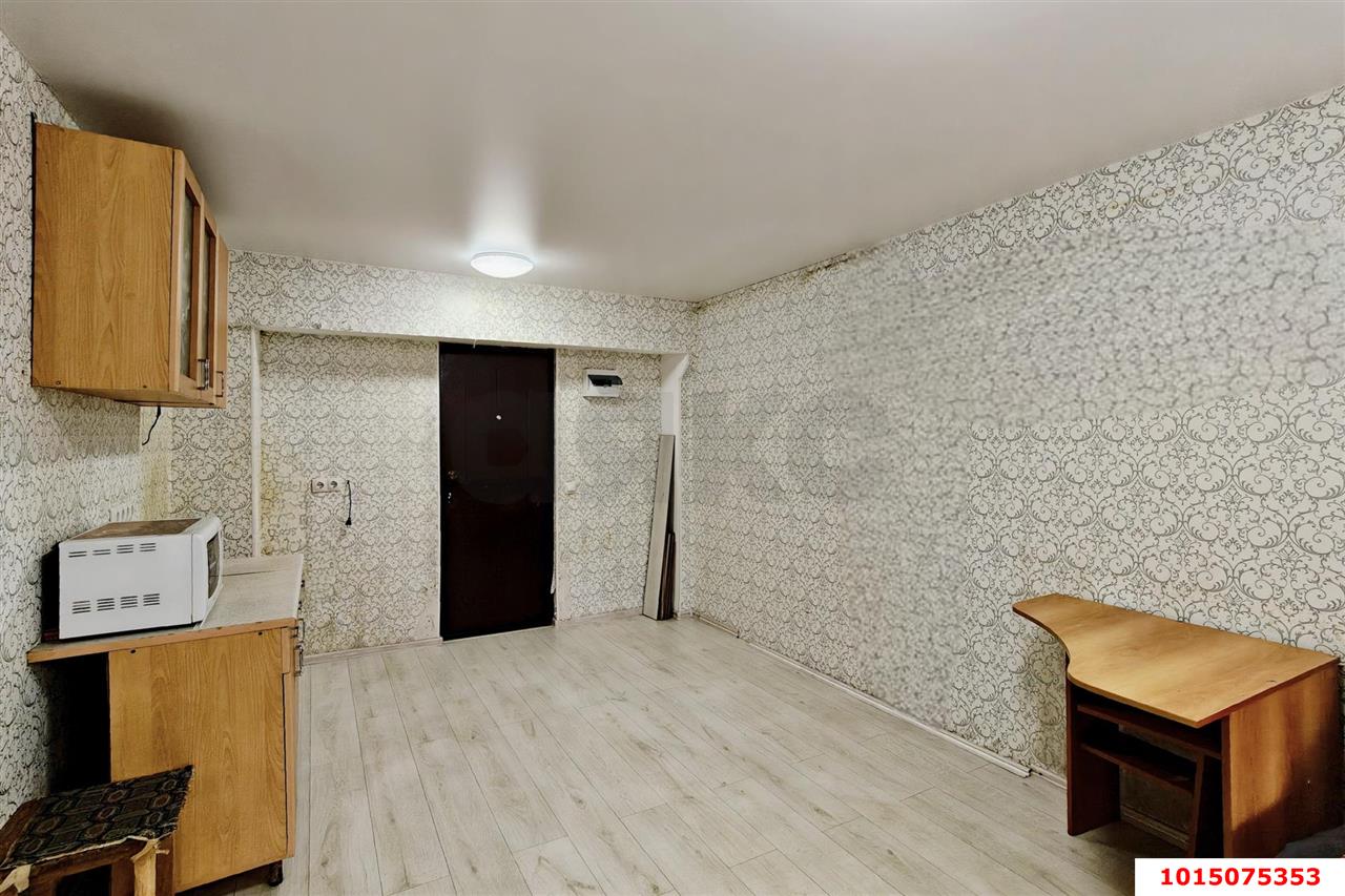 Фото №6: Комната 20 м² - Краснодар, Центральный внутригородской округ, мкр. 40 лет Победы, ул. имени 40-летия Победы, 10