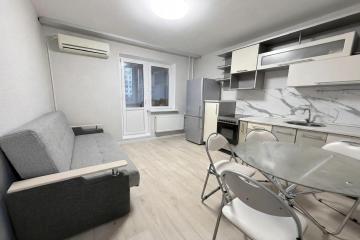 Фото №1: 2-комнатная квартира 57 м² - Краснодар, мкр. жилой комплекс Мой Город, ул. Западный Обход, 39/1к3