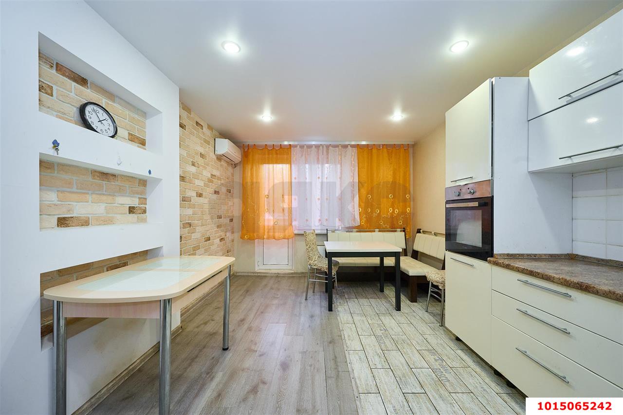 Фото №1: 3-комнатная квартира 90 м² - Краснодар, Прикубанский внутригородской округ, мкр. Репино, пр-д Репина, 20