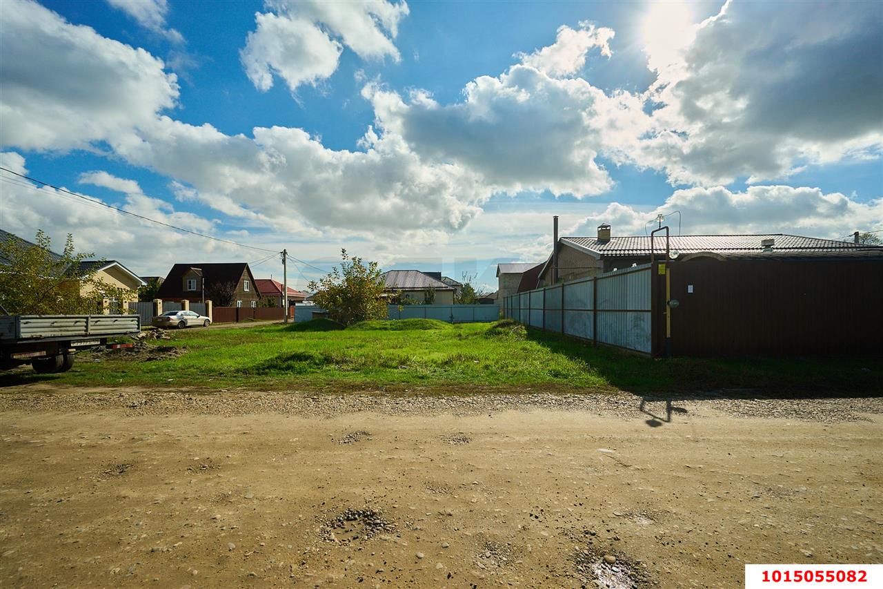 Фото №1: Земельный участок 5 сот. - Старокорсунская, мкр. Карасунский внутригородской округ, ул. Садовая