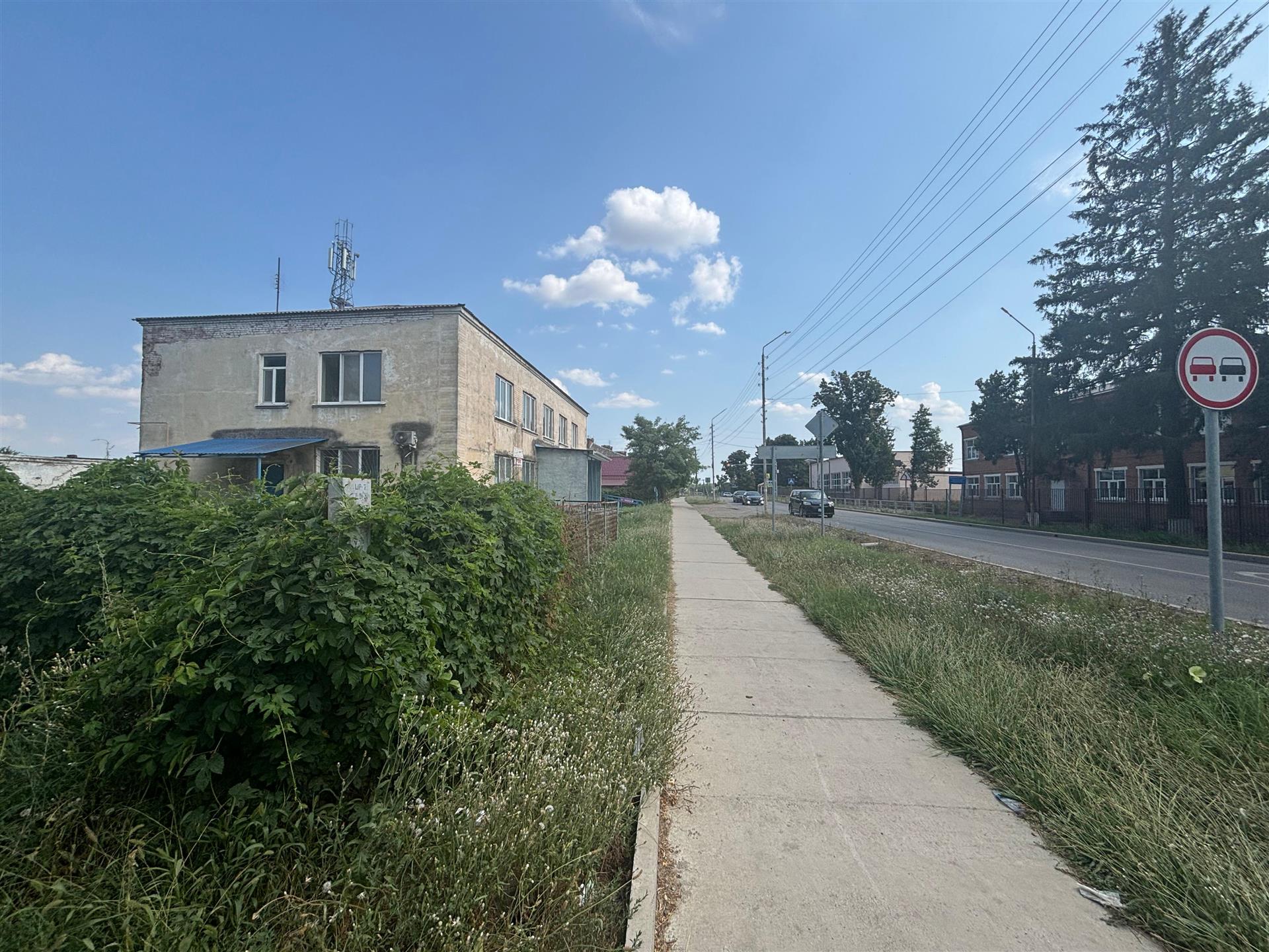 Фото №3: Коммерция 497 м² - Нововеличковская, ул. Красная, 34