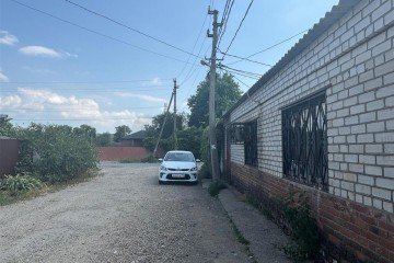 Фото №2: Торговое помещение 47 м² - Динская, ул. Советская, 76