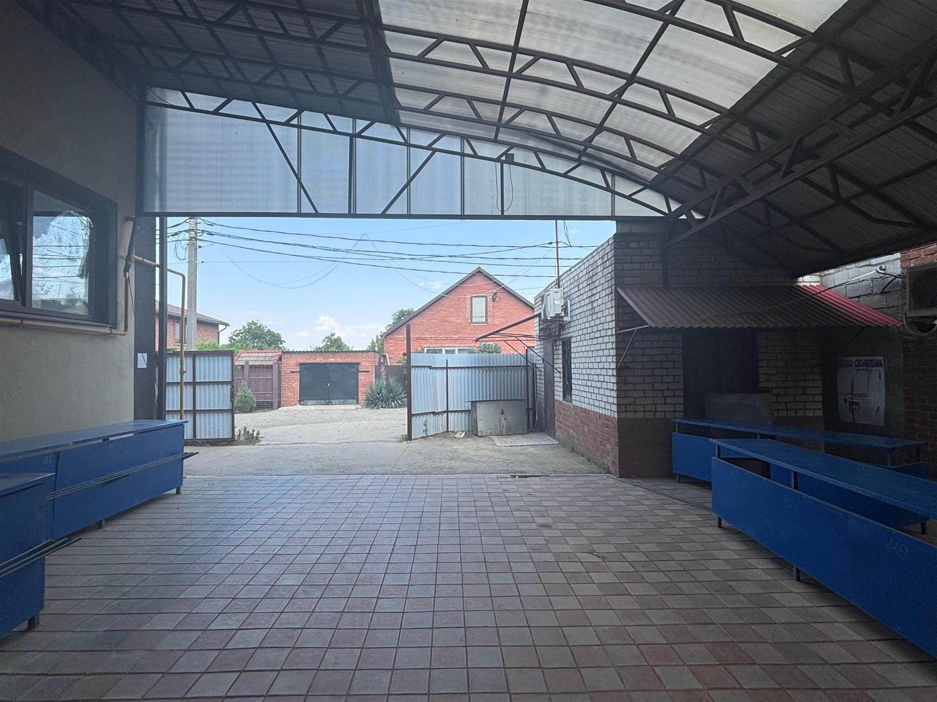 Фото №6: Коммерция 46 м² - Новотитаровская, ул. Советская, 76