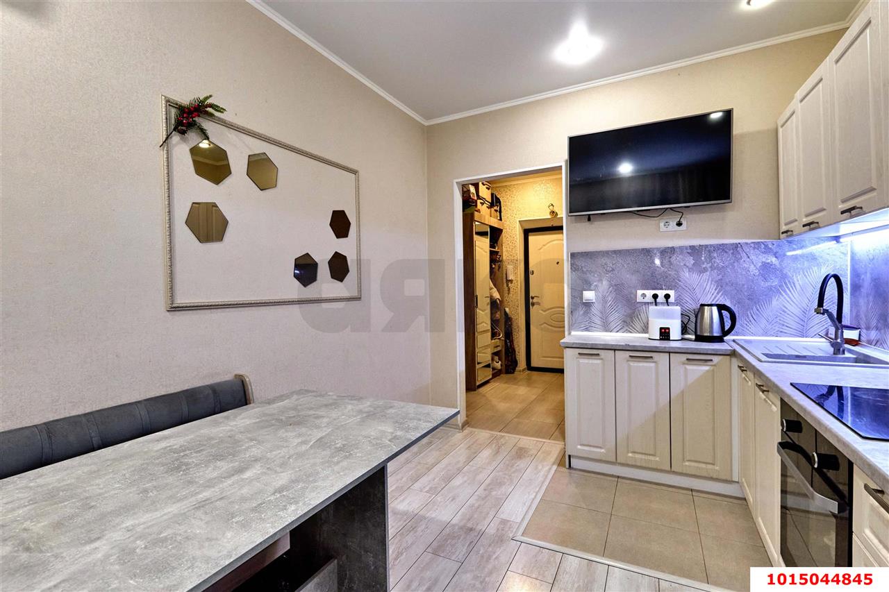 Фото №3: 1-комнатная квартира 34 м² - Краснодар, Прикубанский внутригородской округ, ул. имени В.М. Комарова, 106Бк5