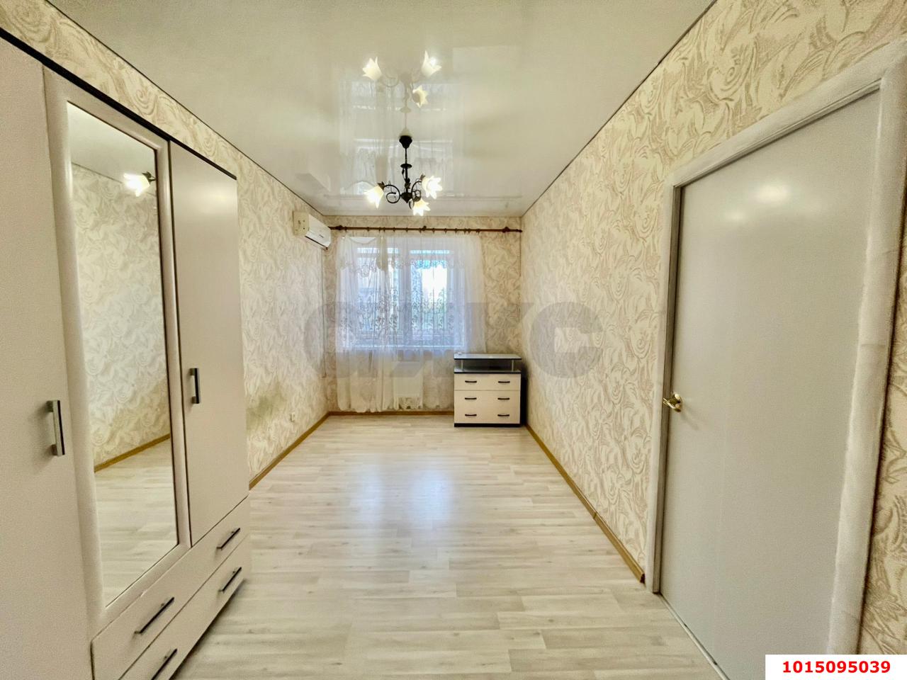 Фото №3: 1-комнатная квартира 35 м² - Краснодар, Музыкальный, ул. имени Сергея Есенина, 135