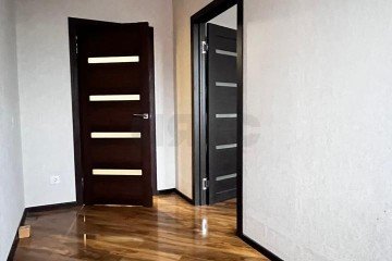 Фото №3: 2-комнатная квартира 86 м² - Краснодар, мкр. имени Петра Метальникова, ул. Защитников Отечества, 5