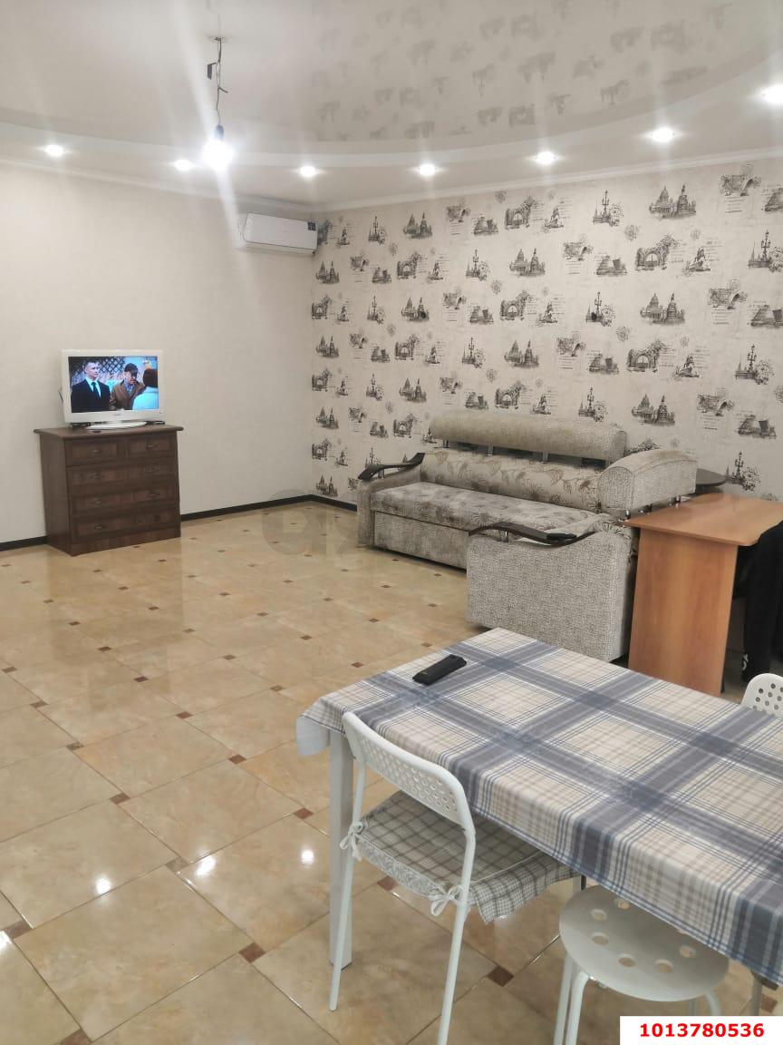 Фото №9: 2-комнатная квартира 86 м² - Краснодар, имени Петра Метальникова, ул. Защитников Отечества, 5