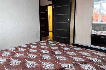 Фото №4: 2-комнатная квартира 86 м² - Краснодар, мкр. имени Петра Метальникова, ул. Защитников Отечества, 5