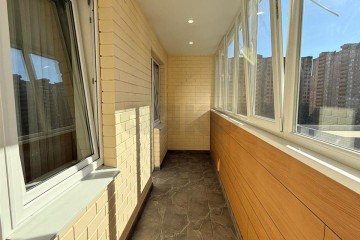 Фото №2: 2-комнатная квартира 49 м² - Краснодар, мкр. ЖК Флотилия, ул. имени 40-летия Победы, 178к4