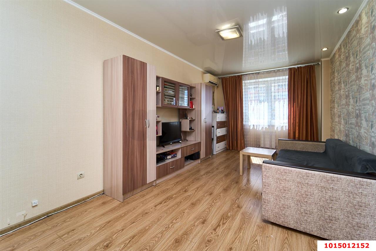 Фото №5: 1-комнатная квартира <span class="whitespace-nowrap">48 м²</span>, <span class="whitespace-nowrap">7/18 эт.</span> - Краснодар, Прикубанский внутригородской округ, Музыкальный, ЖК Времена Года, мкр. имени Петра Метальникова, ул. Петра Метальникова, 5к3