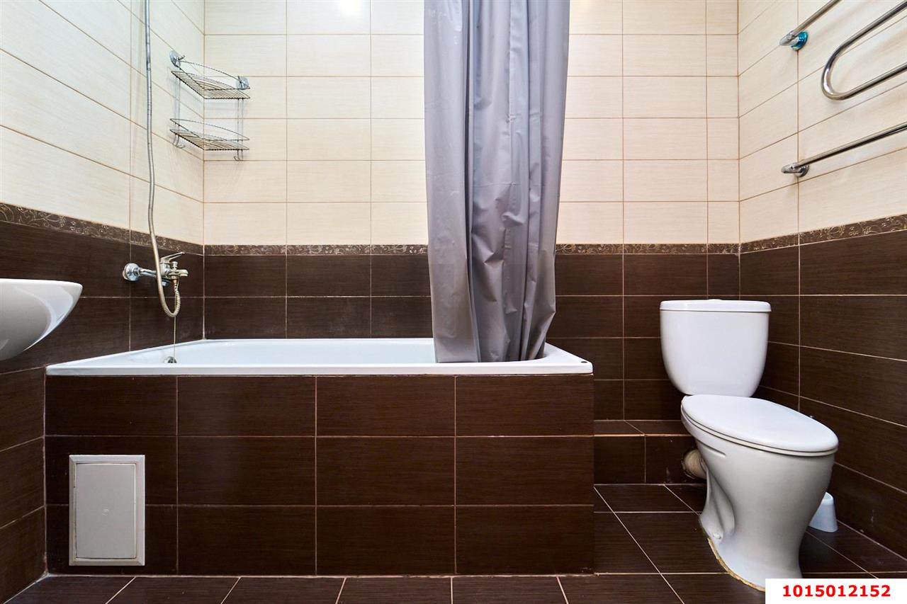 Фото №11: 1-комнатная квартира <span class="whitespace-nowrap">48 м²</span>, <span class="whitespace-nowrap">7/18 эт.</span> - Краснодар, Прикубанский внутригородской округ, Музыкальный, ЖК Времена Года, мкр. имени Петра Метальникова, ул. Петра Метальникова, 5к3