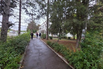 Фото №3: Отдельное здание 800 м² - Краснодар, мкр. 2-я Площадка, ул. Кореновская, 10