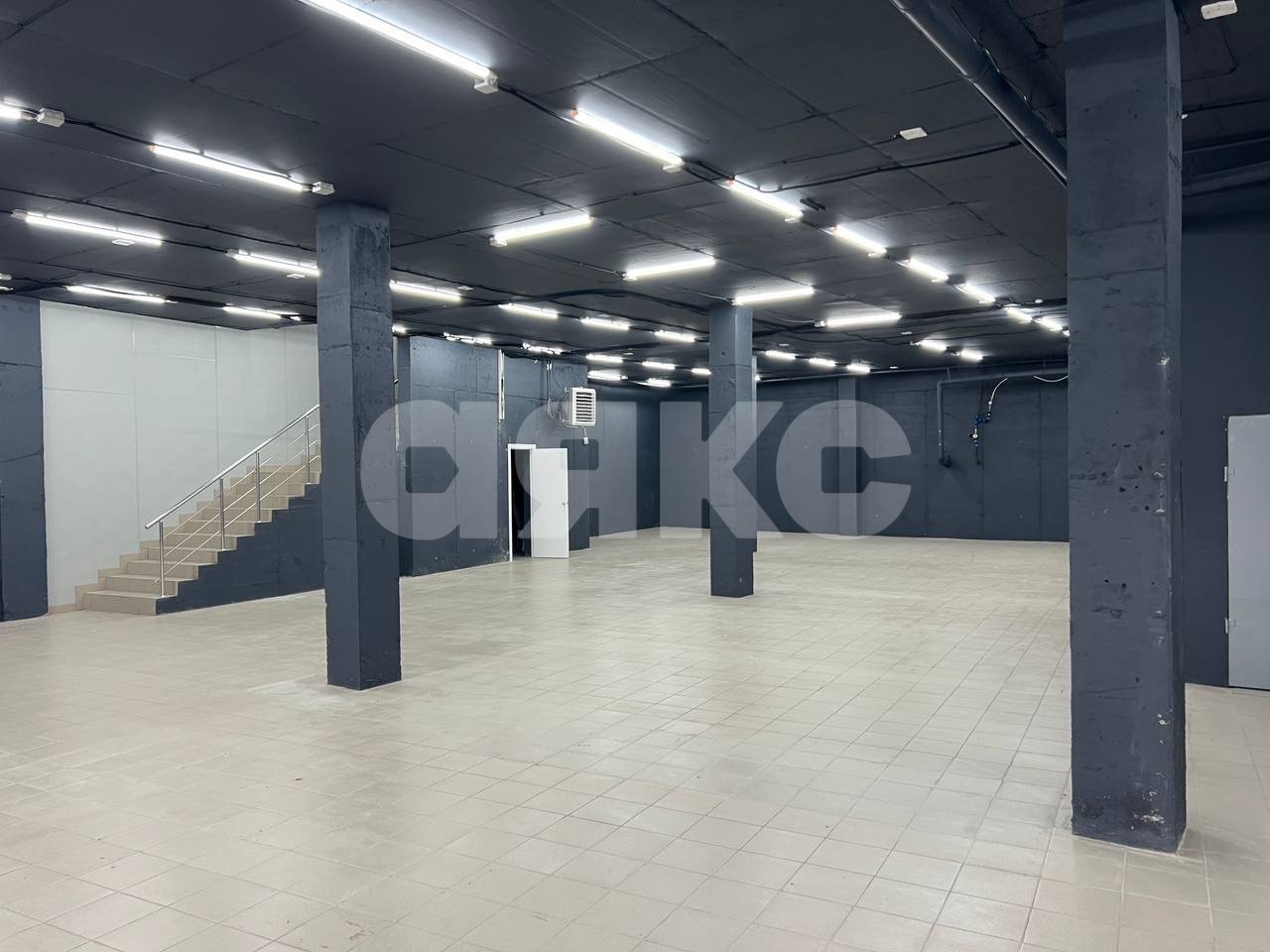 Фото №5: Коммерция 447 м² - Ростов-на-Дону, Новое Поселение, ул. Текучёва, 64