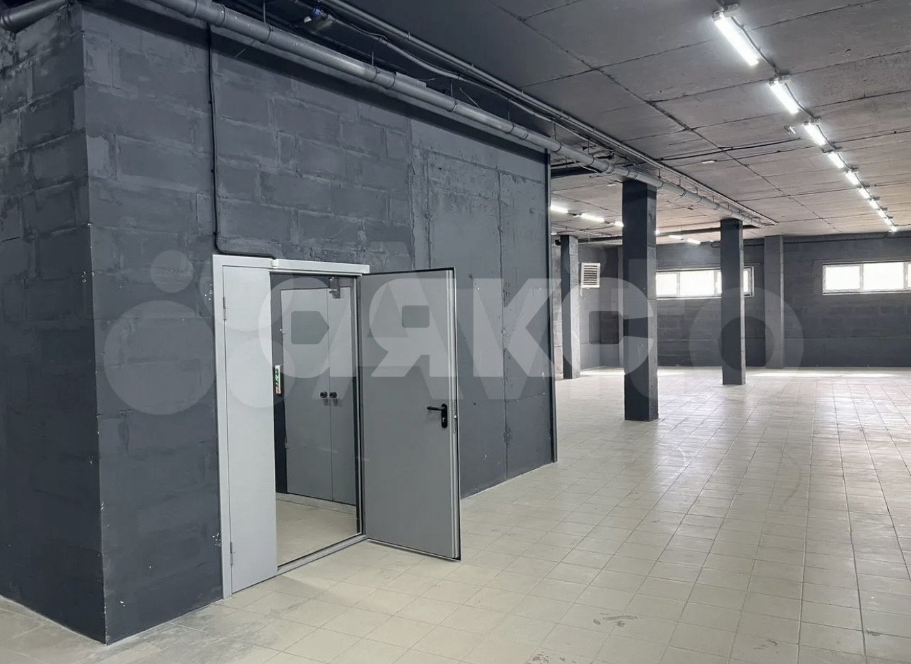 Фото №2: Коммерция 447 м² - Ростов-на-Дону, Новое Поселение, ул. Текучёва, 64