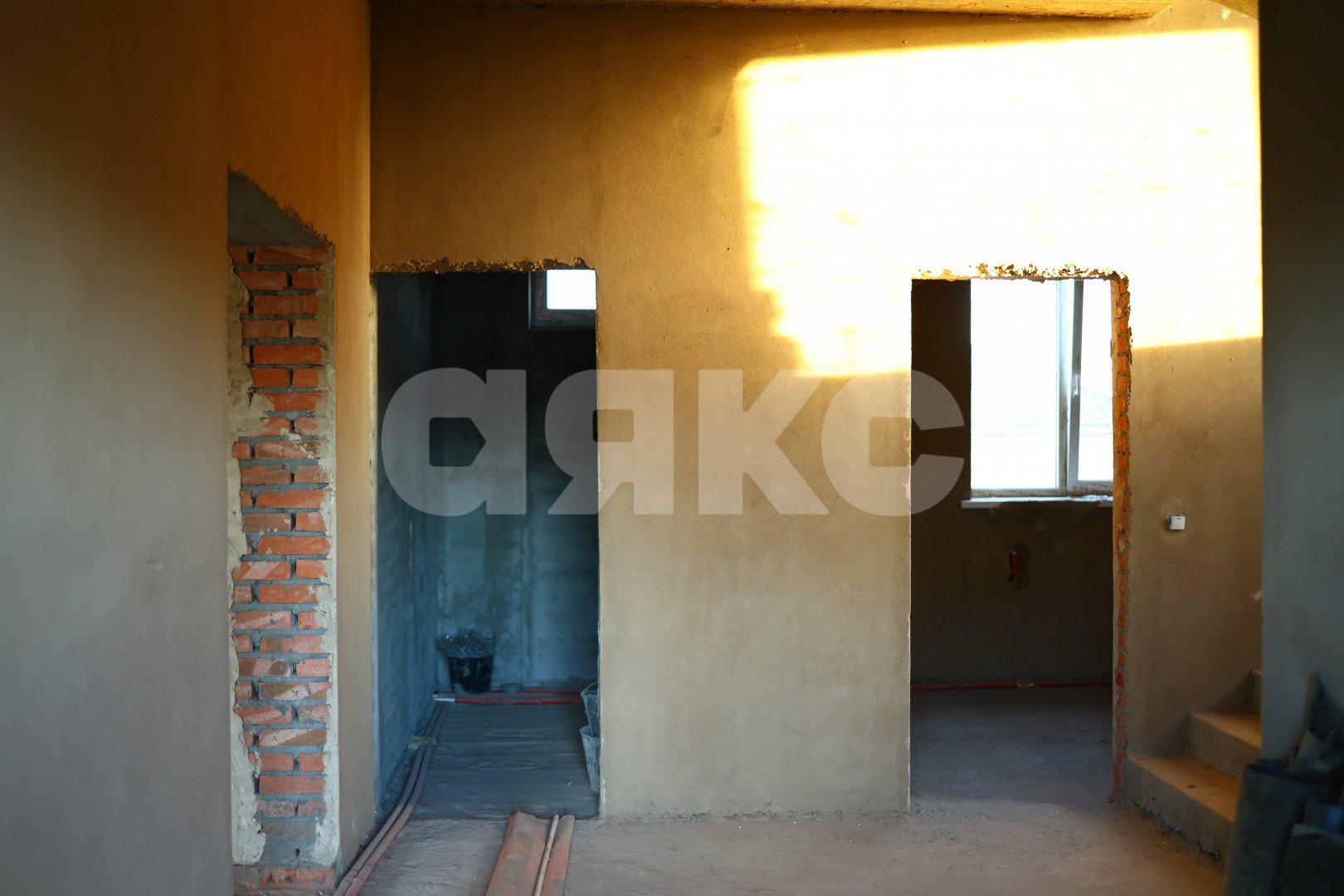 Фото №6: Дом 330 м² + 8.8 сот. - Крым, ул. Ялтыряна, 18А