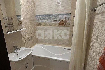 Фото №1: 2-комнатная квартира 56 м² - Ростов-на-Дону, мкр. квартал Нижнегниловской, ул. Заводская, 1/38