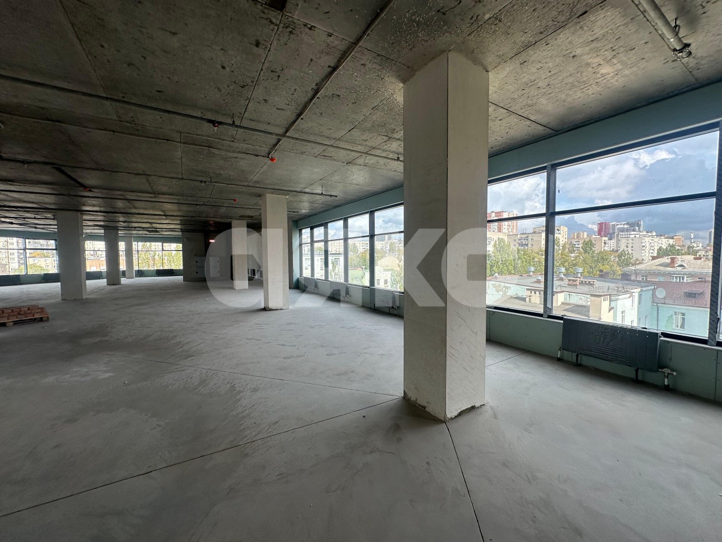 Фото №7: Коммерция 1281 м² - Ростов-на-Дону, Ленинский, ул. Красноармейская, 152