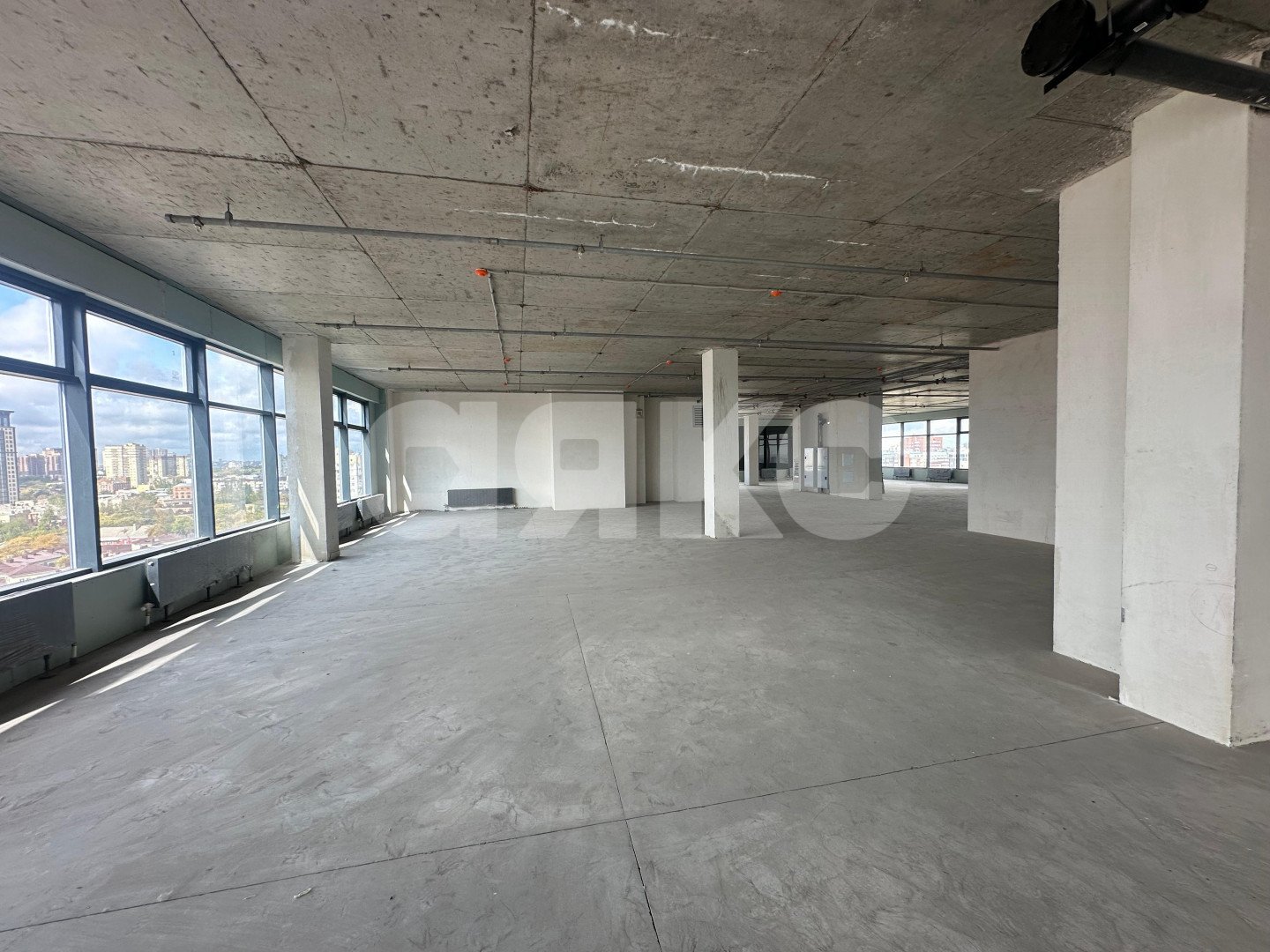 Фото №6: Коммерция 1281 м² - Ростов-на-Дону, Ленинский, ул. Красноармейская, 152