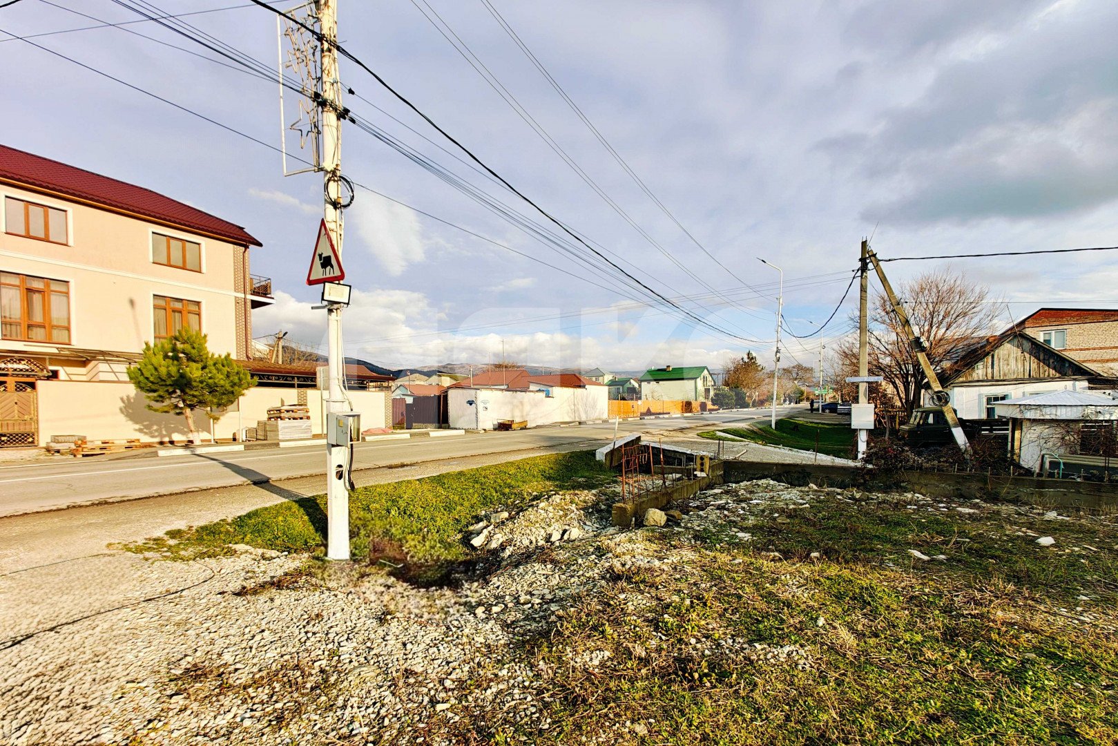 Фото №3: Коммерческая земля 6.7 сот. - Кабардинка, ул. Революционная, 4А