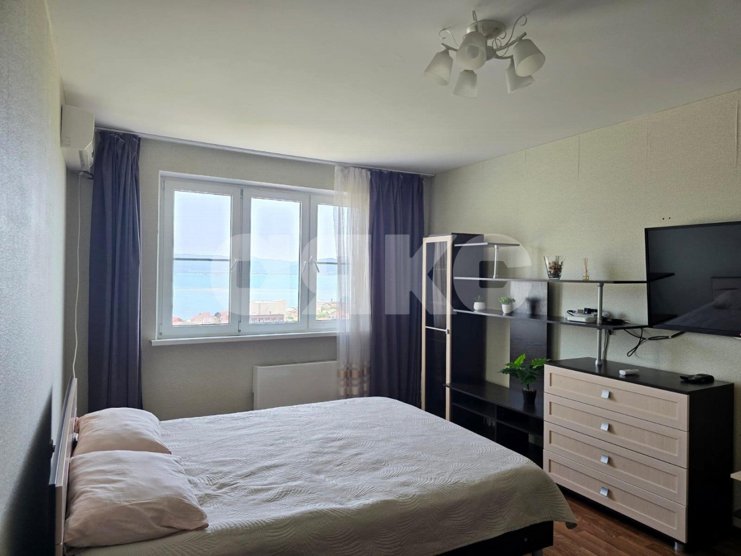 Фото №1: 1-комнатная квартира 42 м² - Новороссийск, Южный, ул. Мурата Ахеджака, 24