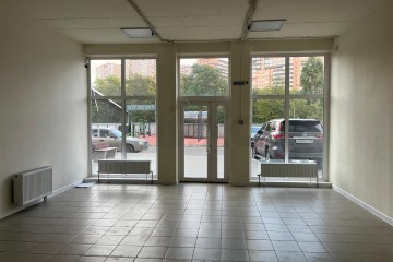 Фото №4: Торговое помещение 49 м² - Краснодар, мкр. жилой комплекс Иван да Марья, ул. Автолюбителей, 1/5лит2