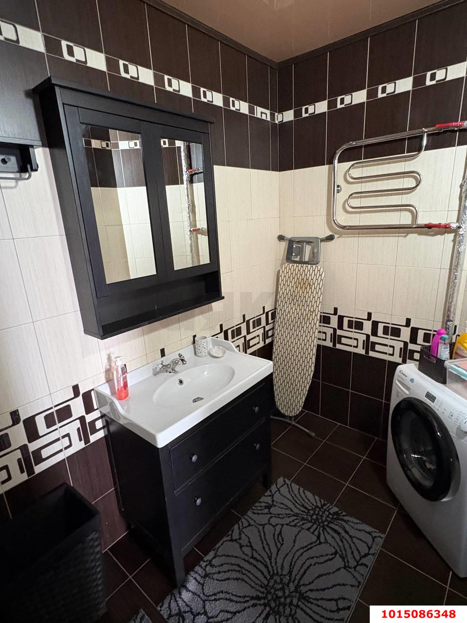 Фото №3: 2-комнатная квартира 70 м² - Краснодар, имени Маршала Жукова, ул. Александра Покрышкина, 2/2